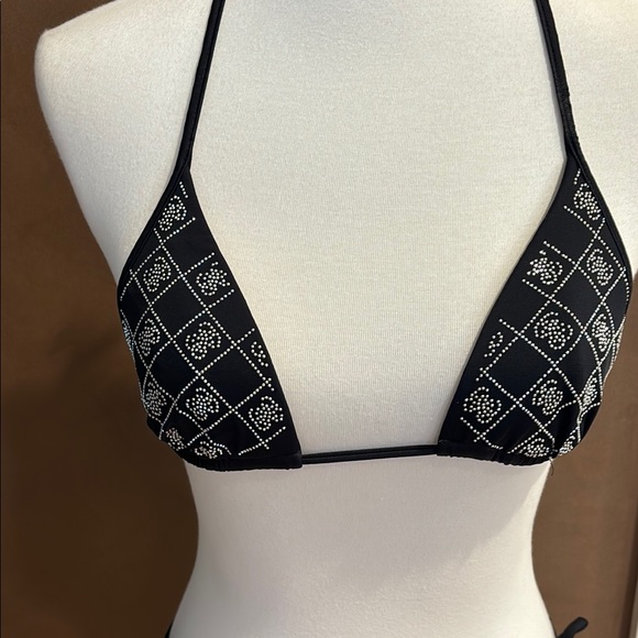 Guess Black and White Bikini - Picture 2 of 4